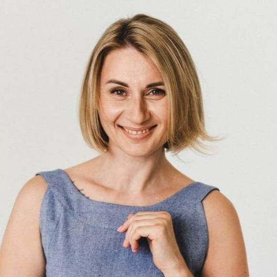 YULIIA ROMANCHENKO