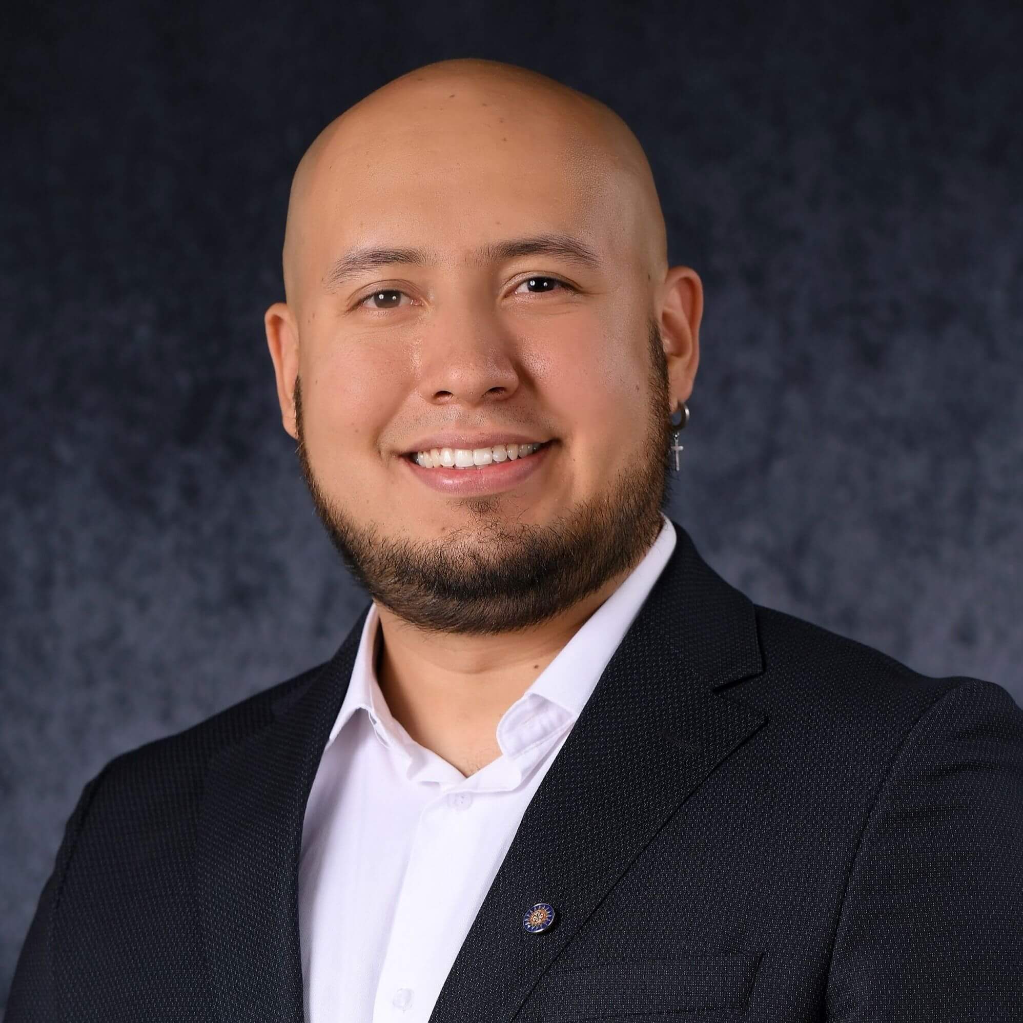 Esteban O.